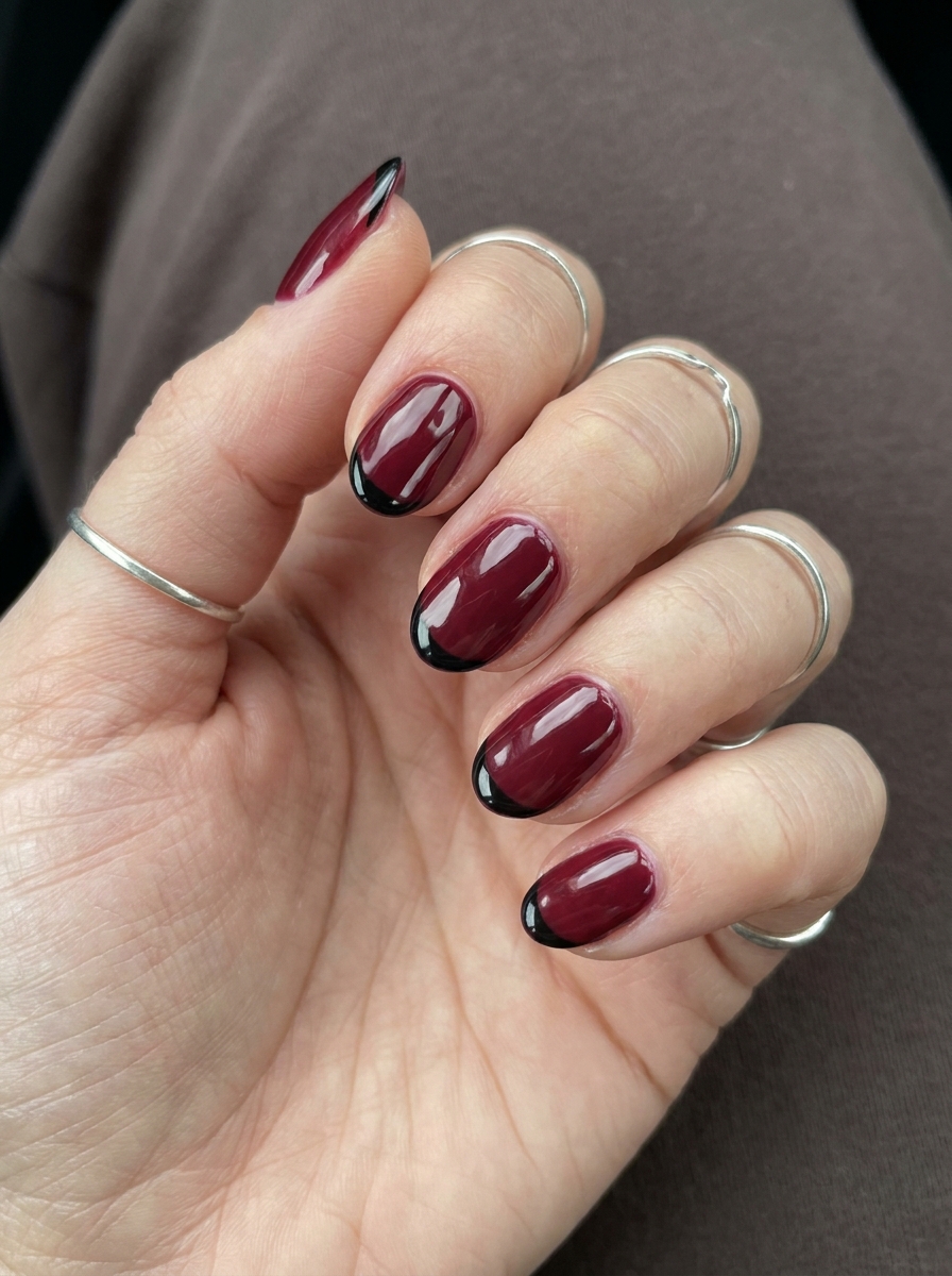 Vampire Nails mit Black French als Vampire Nägel Inspiration 2026